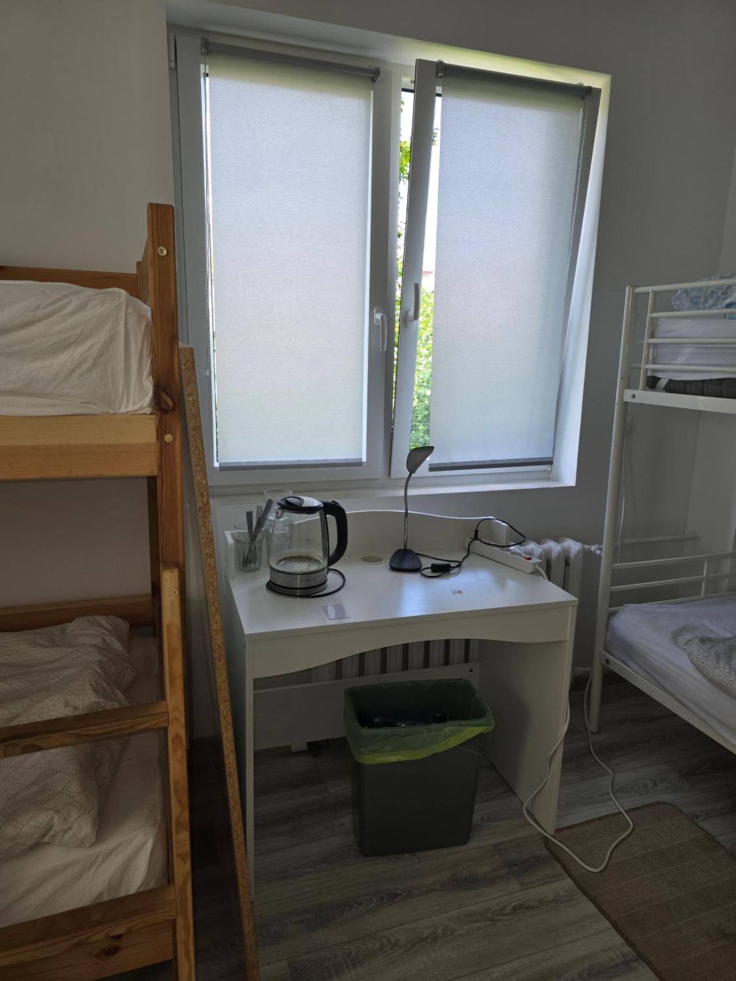 Hostel W Zielonce เจียลองกา ภายนอก รูปภาพ
